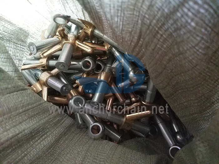 कुकुर बोल्ट